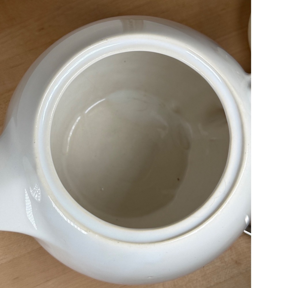 McCoy Pottery White Ceramic Teapot Mid-Century Modern Round Ringed Base 6in - Picture 7 of 7
